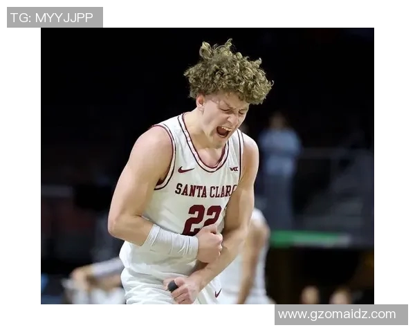 拜仁慕尼黑宣布签下新秀前锋，青年才俊即将闪耀巴甲舞台！